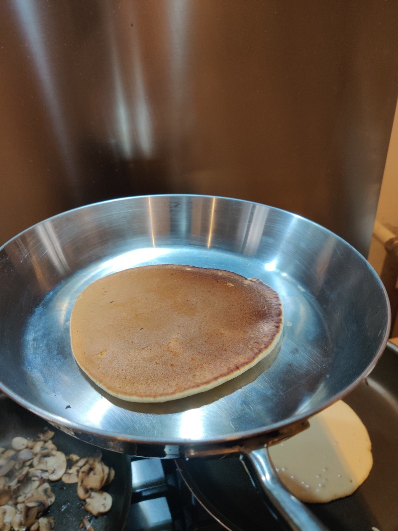 Pancakes vue poele diablocorps innutswetrust