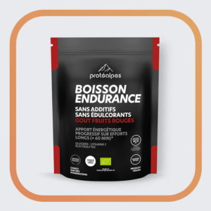Boisson endurance goût fruits rouges
